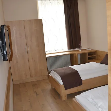 斯洛文尼亚格拉代茨酒店 2* 斯洛文尼亚格拉代茨